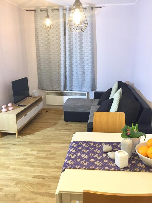 Suur-Ameerika Apartment Tallinn Bagian luar foto